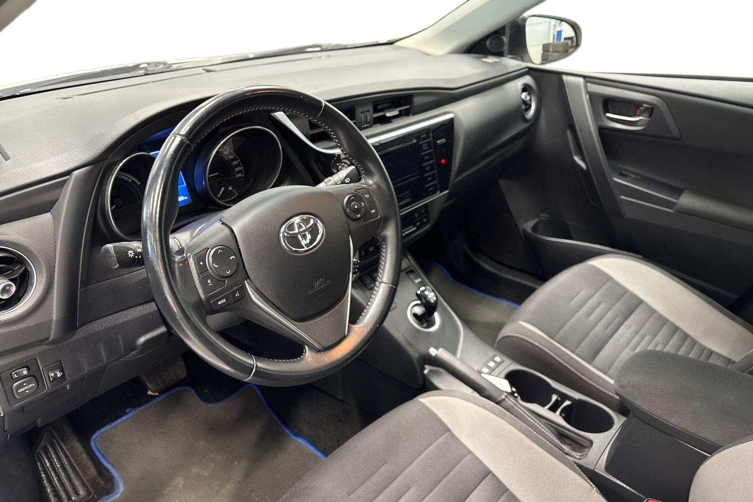 Toyota Auris 2017