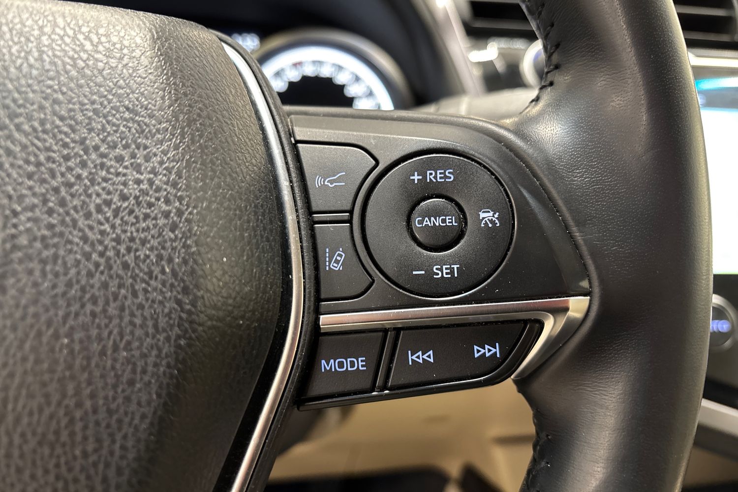 Toyota Camry 2019