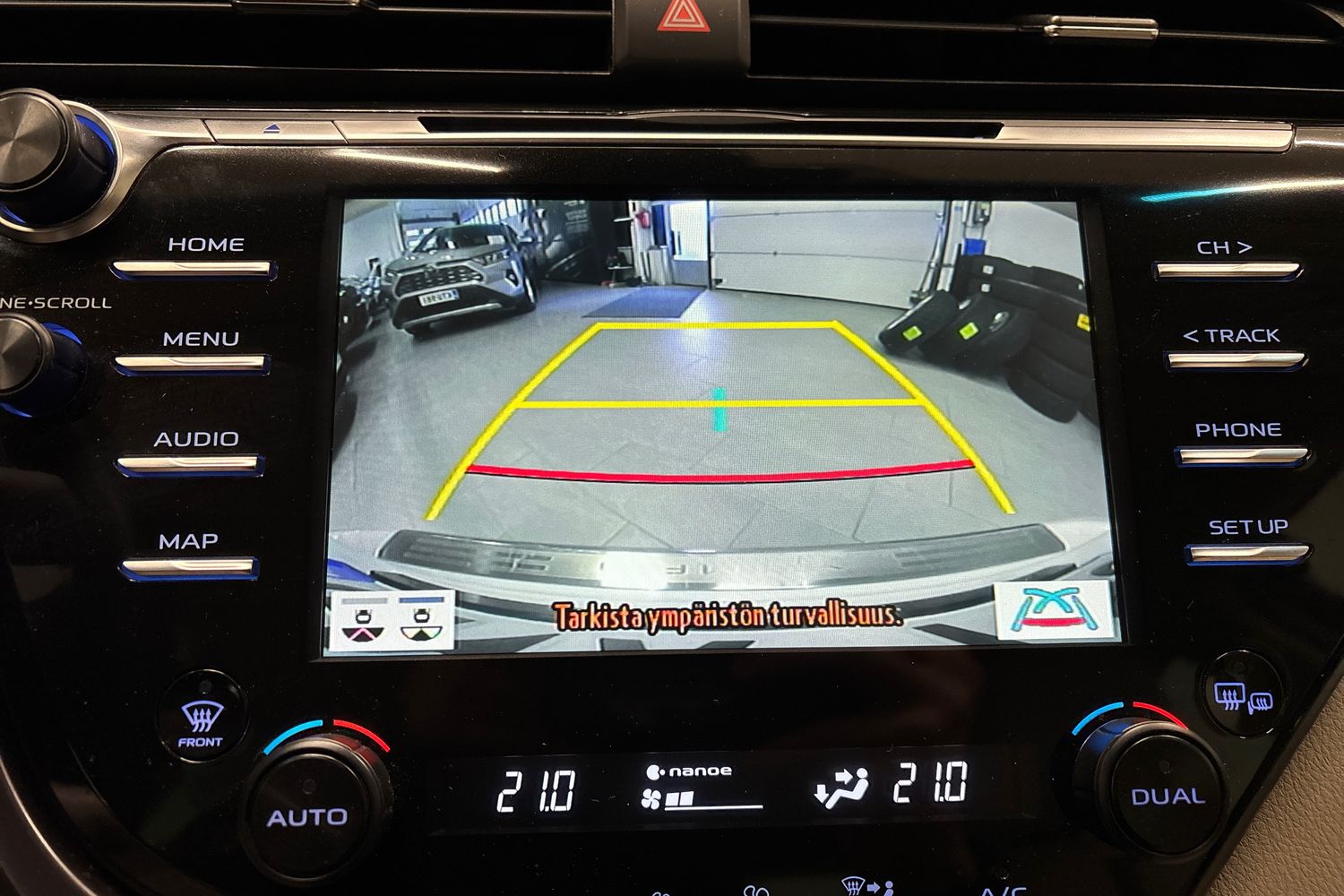 Toyota Camry 2019