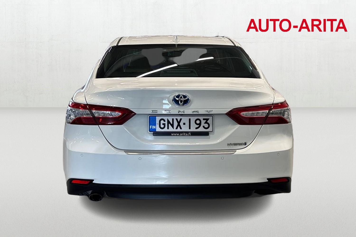 Toyota Camry 2019