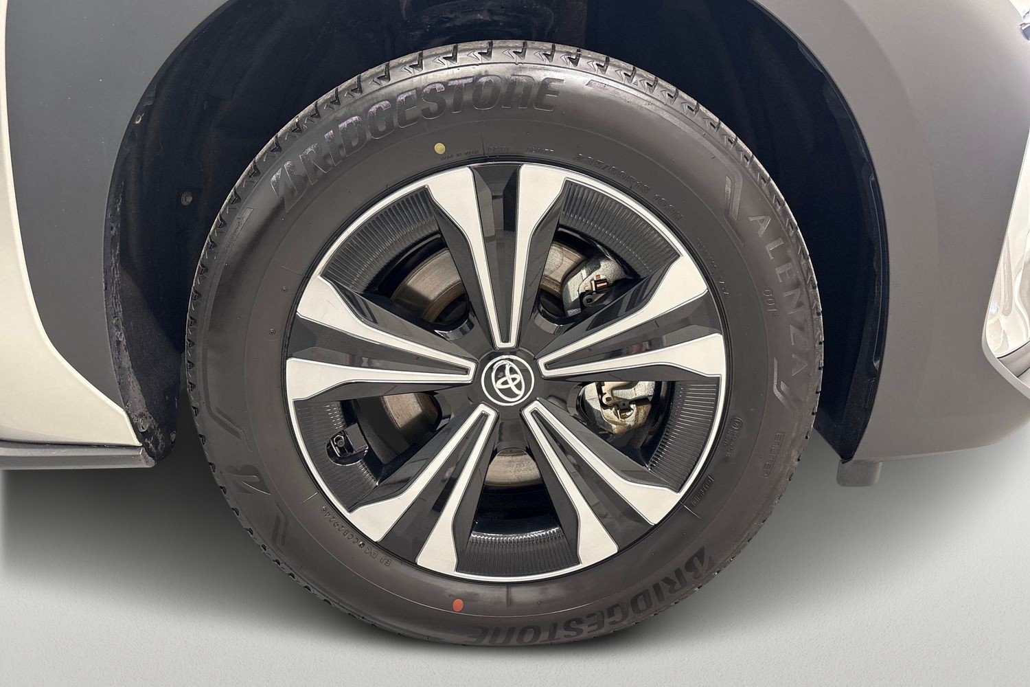 Toyota bZ4X 2025