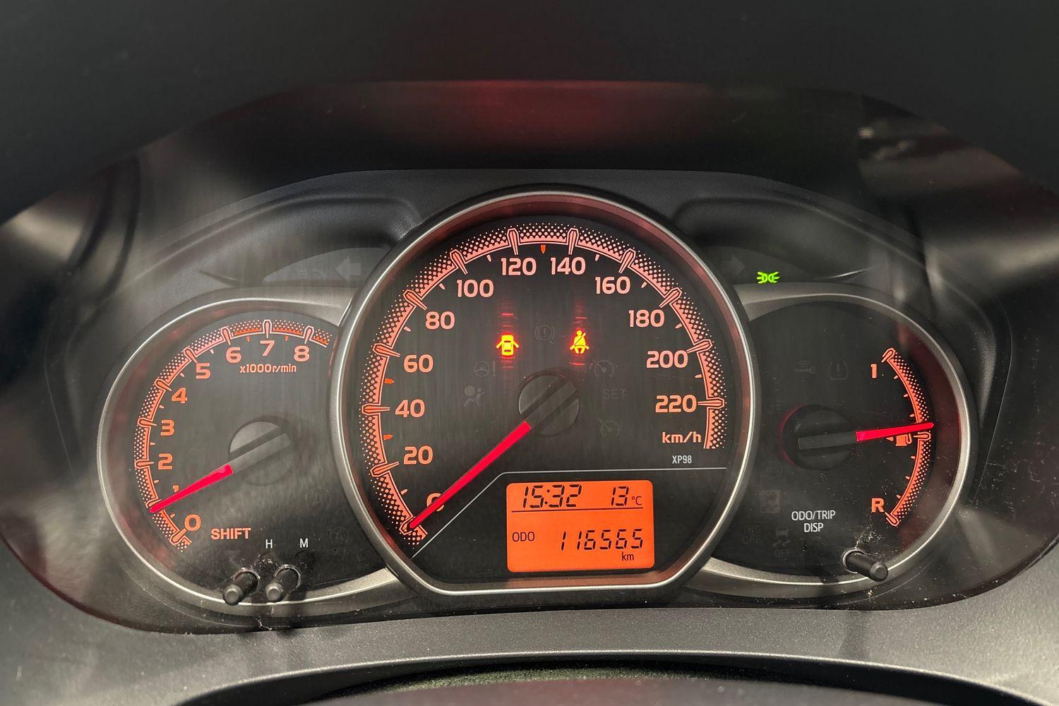 Toyota Yaris 2015