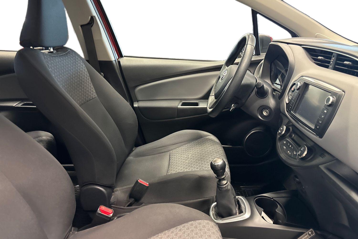 Toyota Yaris 2015