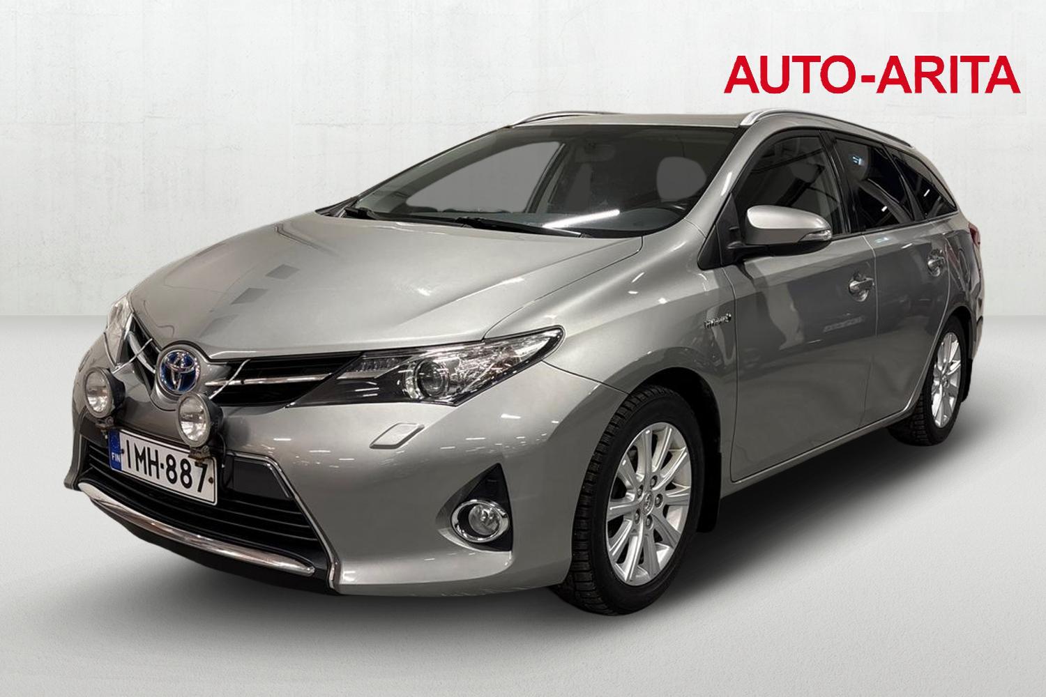 Toyota Auris 2015