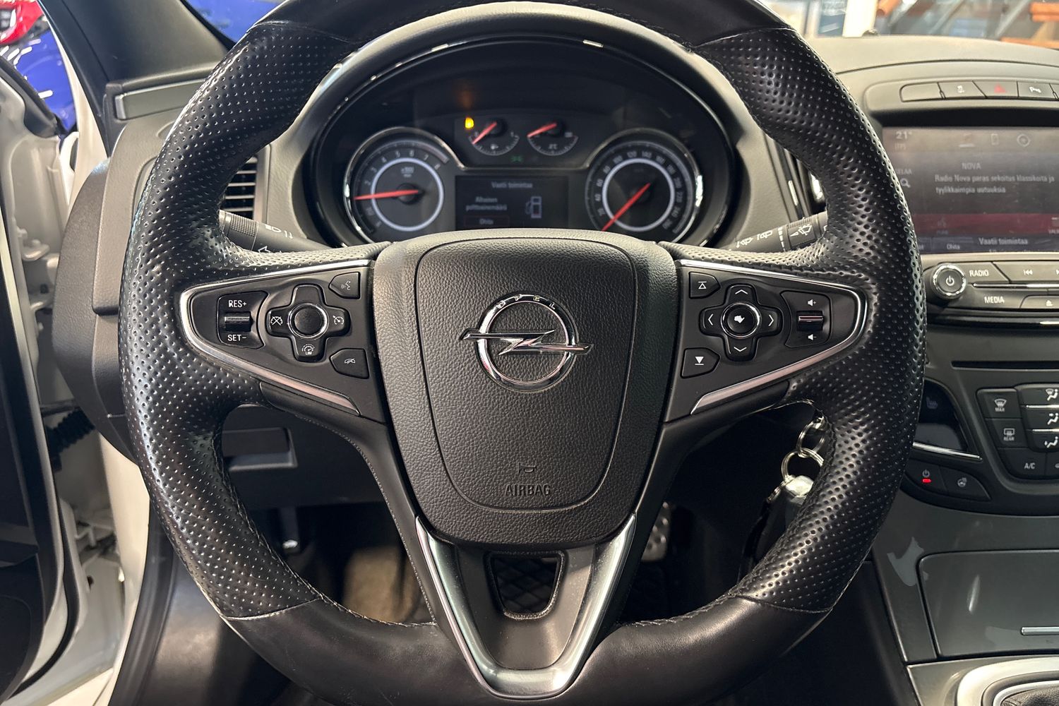 OPEL Insignia 2014