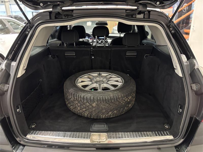 MERCEDES-BENZ C 2016