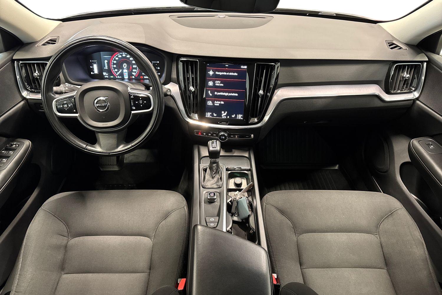 VOLVO V60 2019