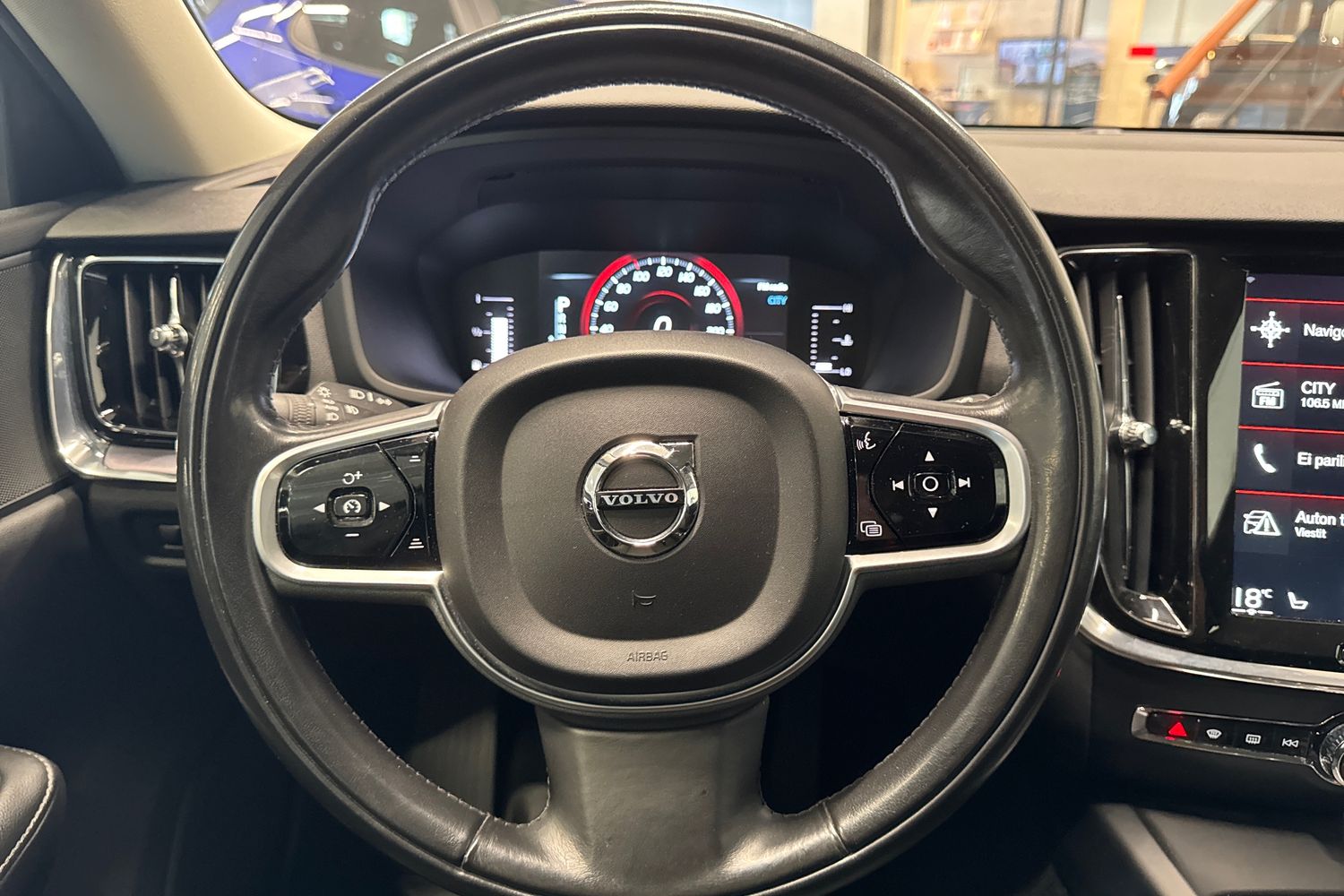 VOLVO V60 2019