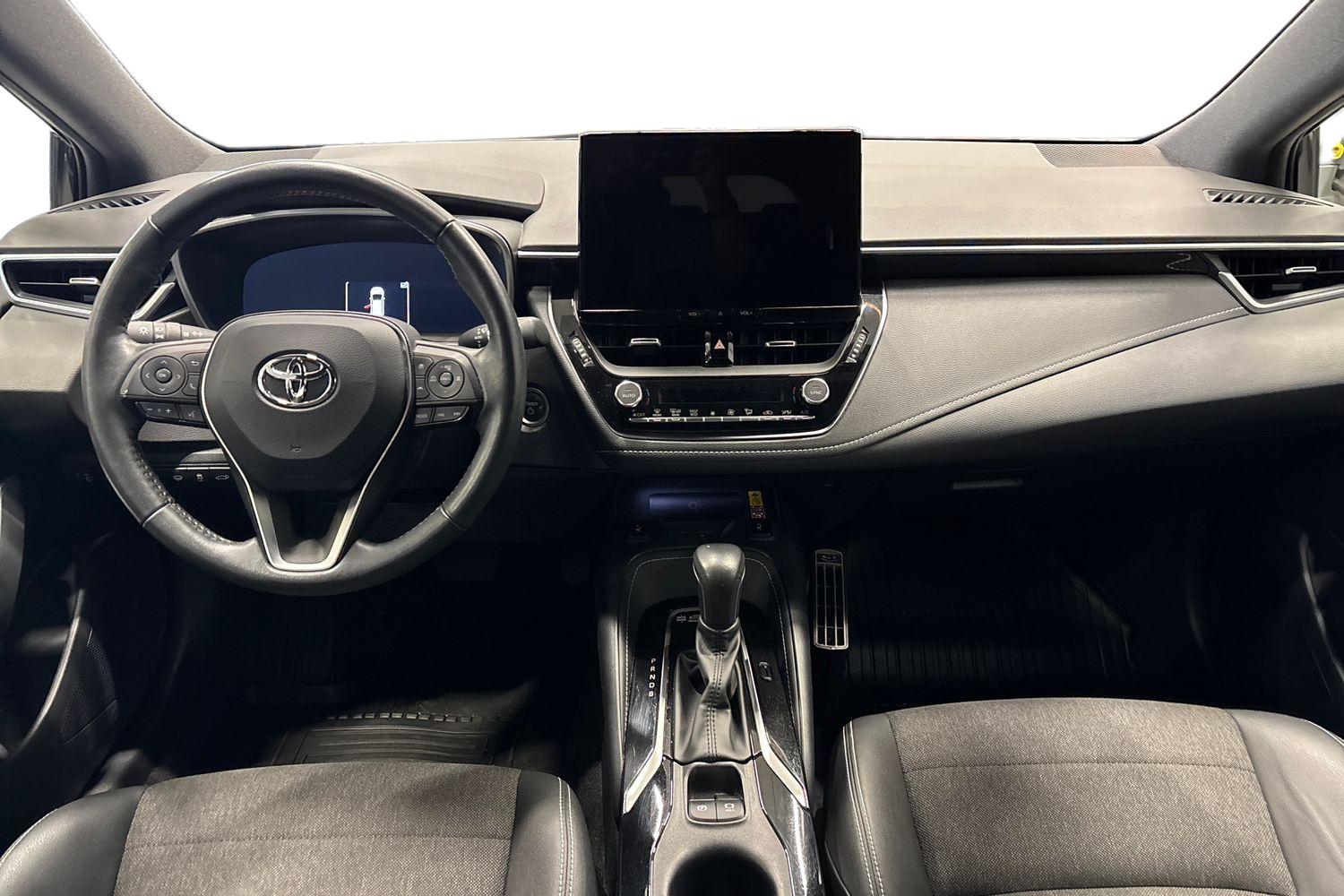 TOYOTA Corolla 2024