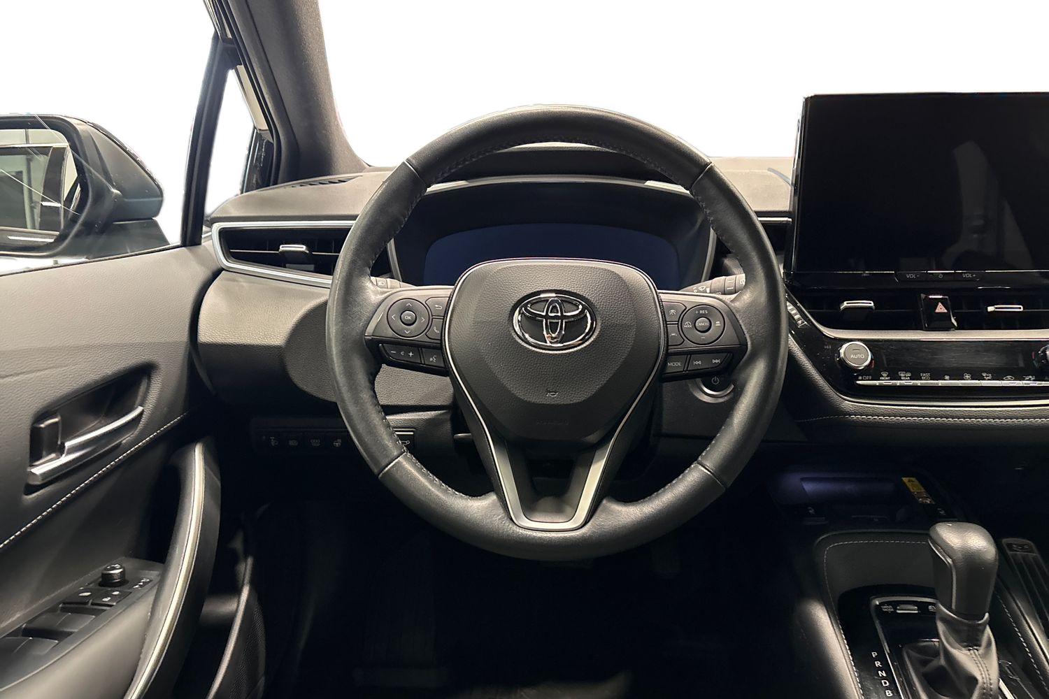 TOYOTA Corolla 2024