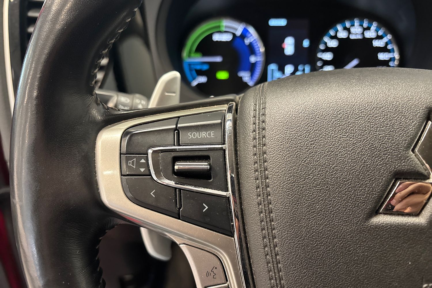 MITSUBISHI Outlander PHEV 2020