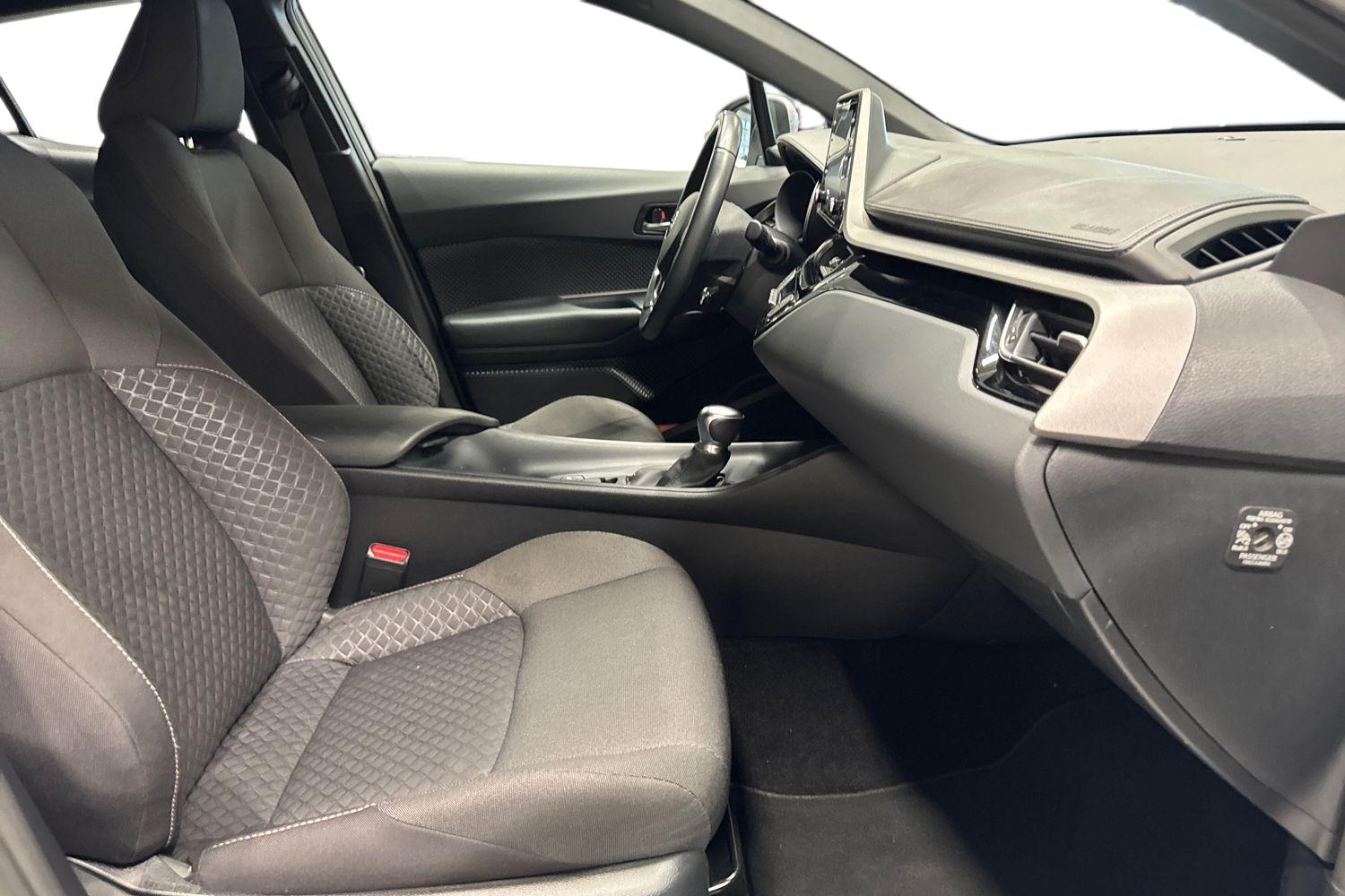 Toyota C-HR 2023