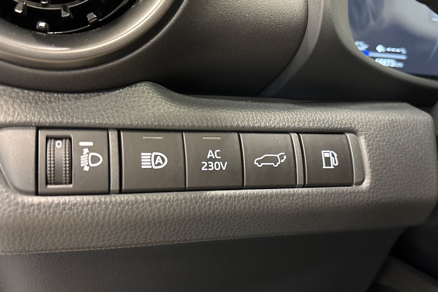 TOYOTA C-HR 2025