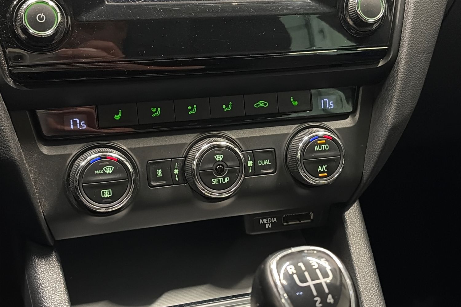 SKODA OCTAVIA 2014