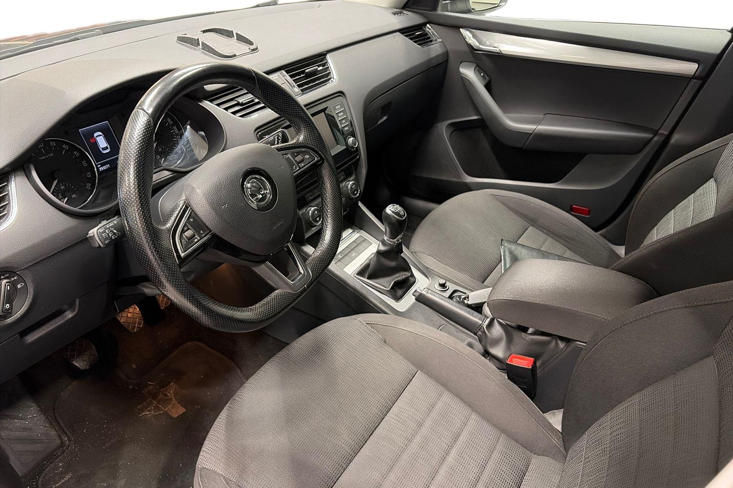 SKODA OCTAVIA 2014