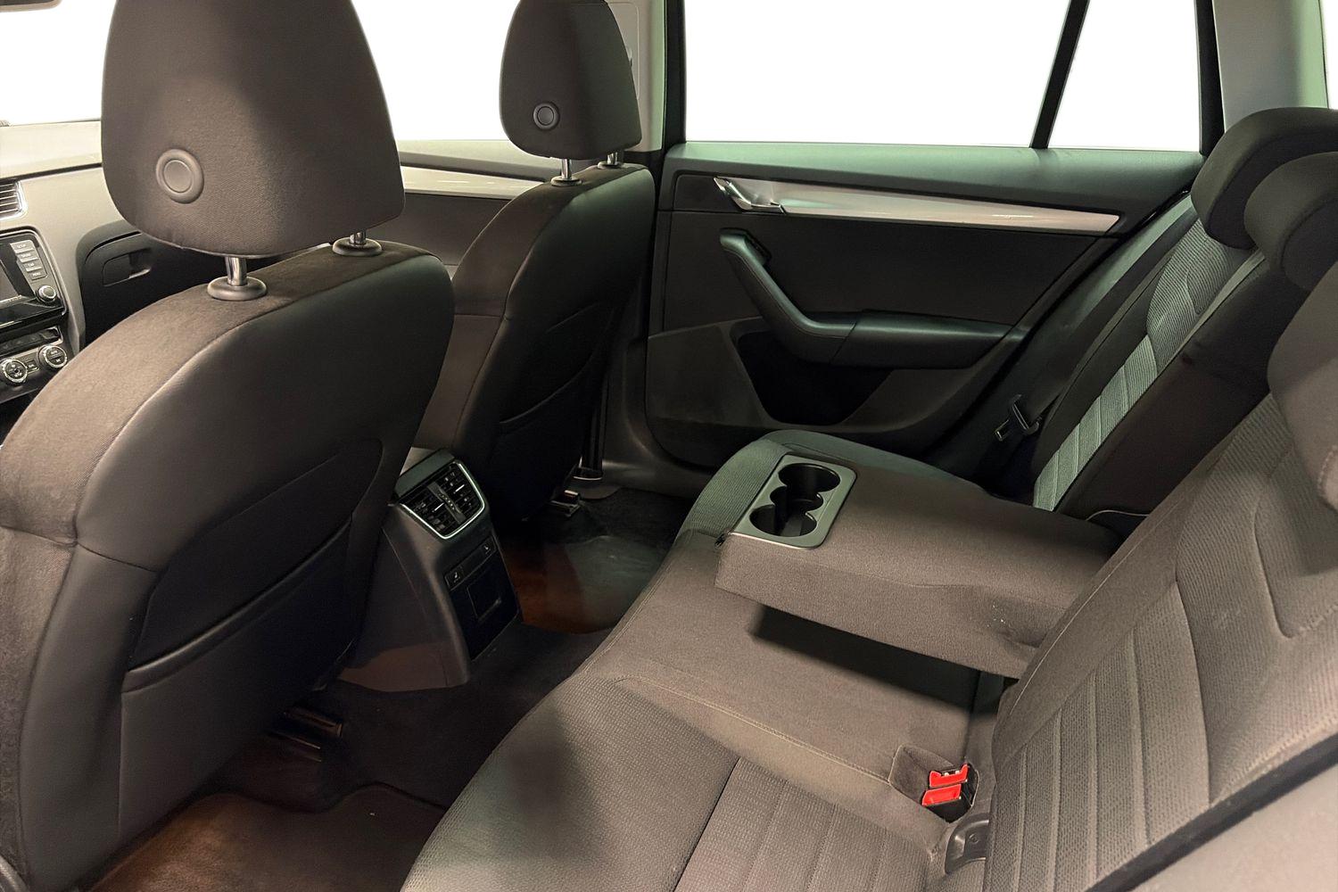 SKODA OCTAVIA 2014