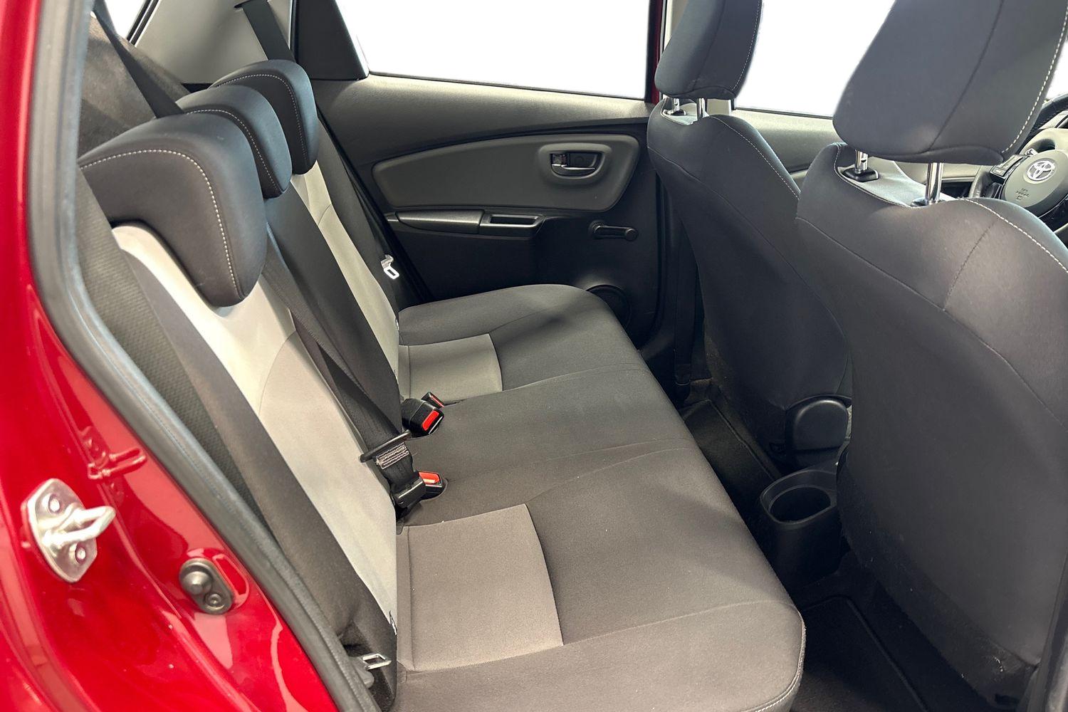 TOYOTA YARIS 2018