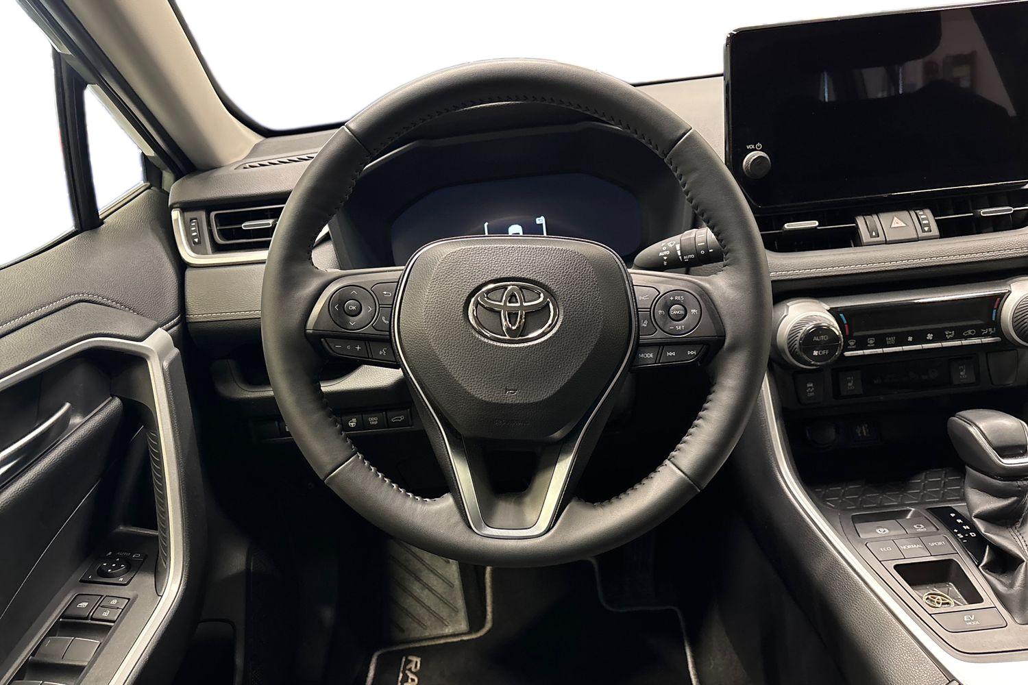 Toyota RAV4 2025