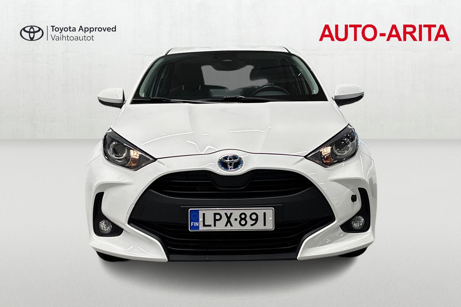 Toyota Yaris 2021