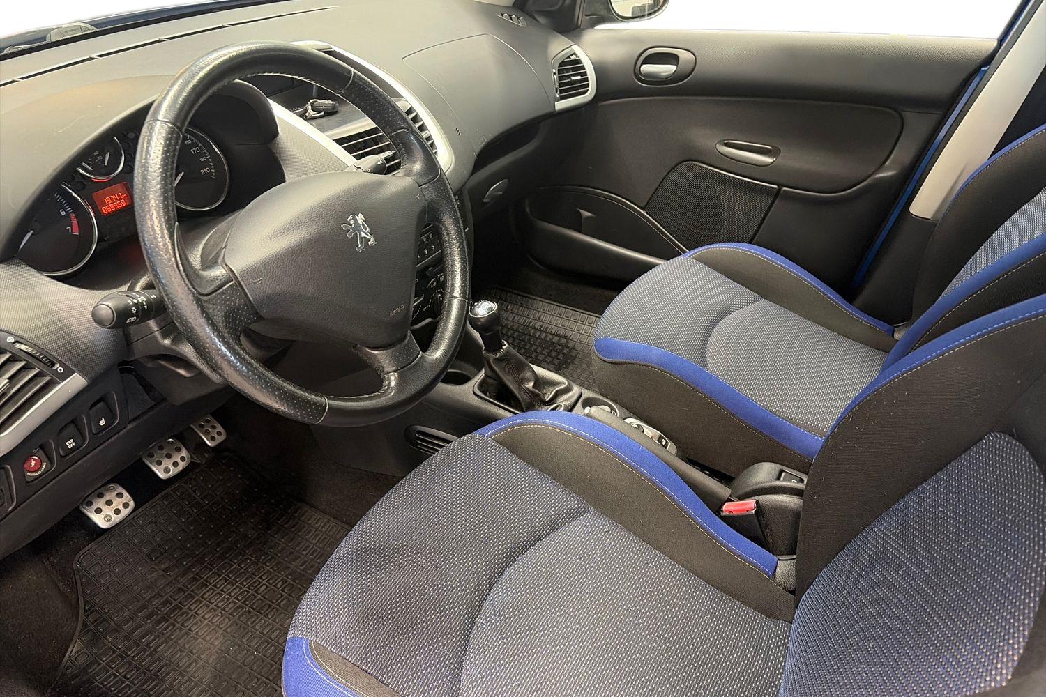 PEUGEOT 206+ 2013