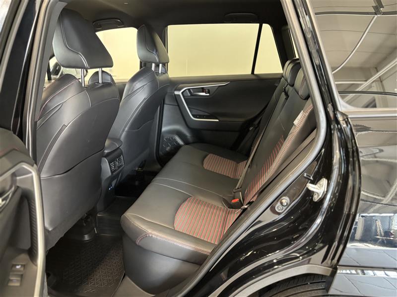 Toyota RAV4 Plug-in 2022