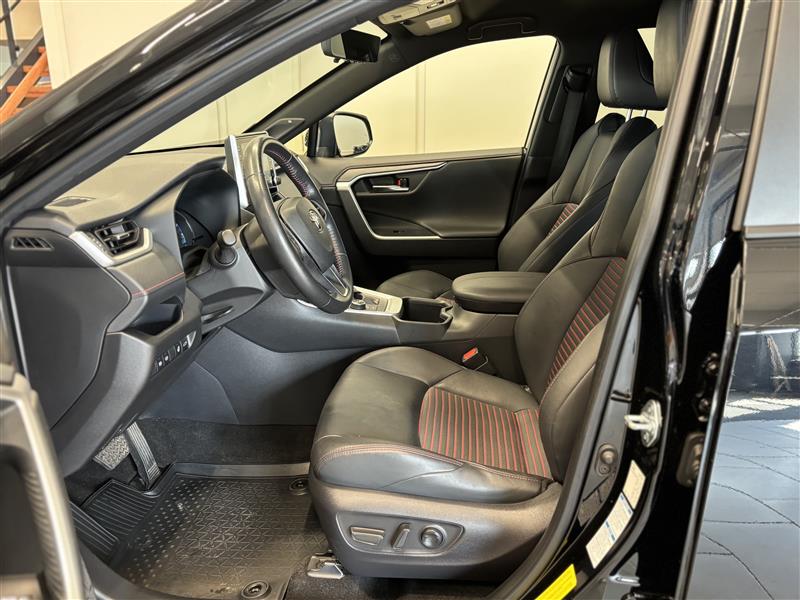 Toyota RAV4 Plug-in 2022