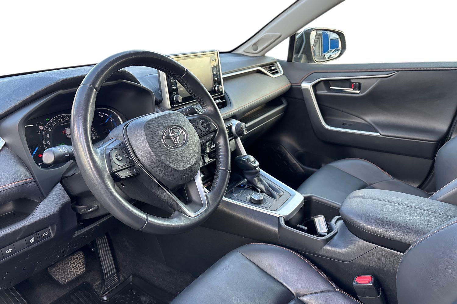 TOYOTA RAV4 2022