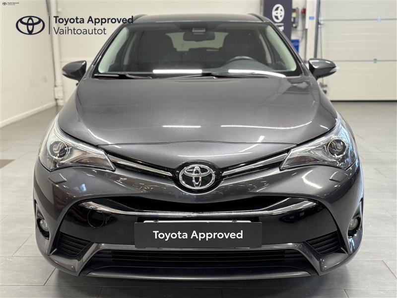 TOYOTA AVENSIS 2016