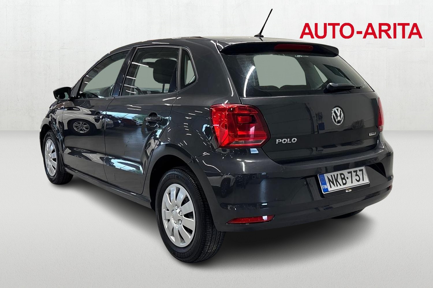 VOLKSWAGEN POLO 2016
