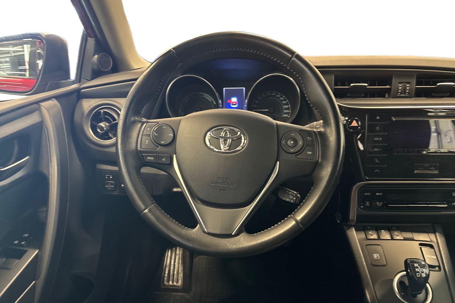 Toyota Auris 2017