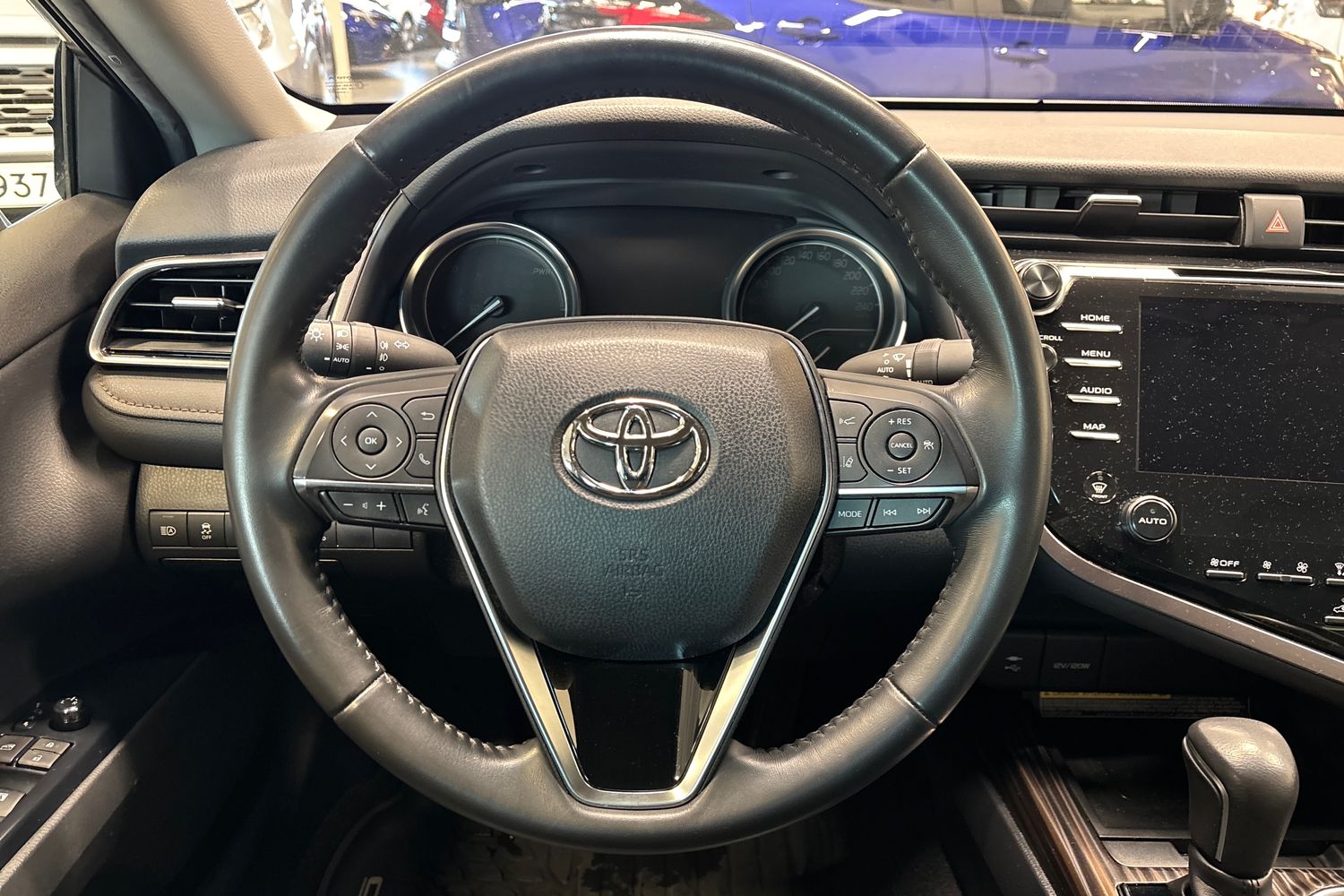 TOYOTA CAMRY 2020