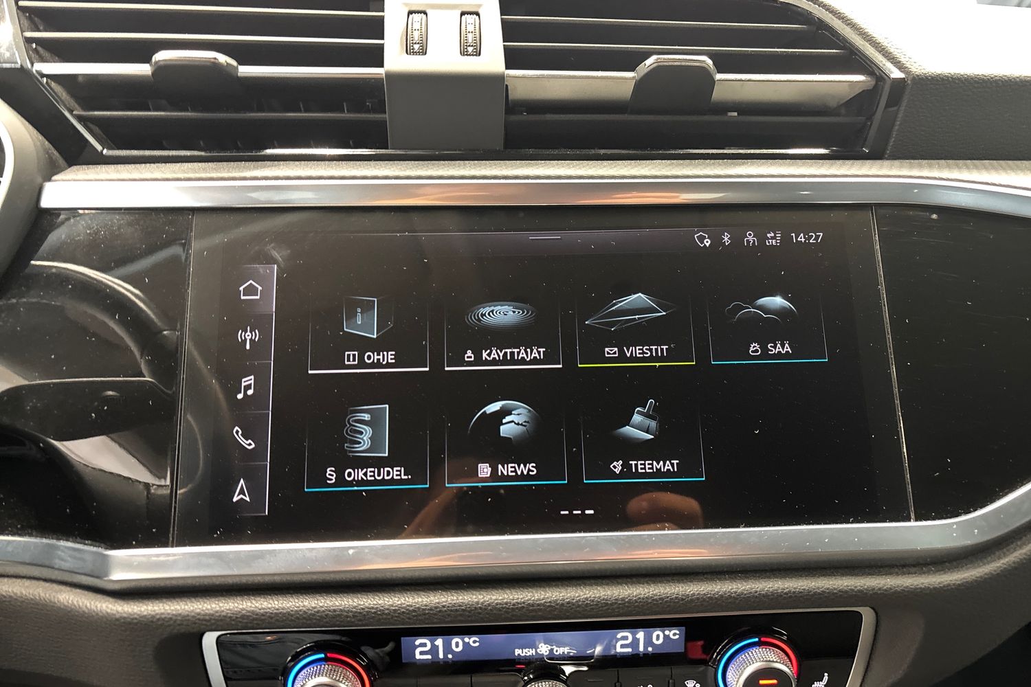 AUDI Q3 2023
