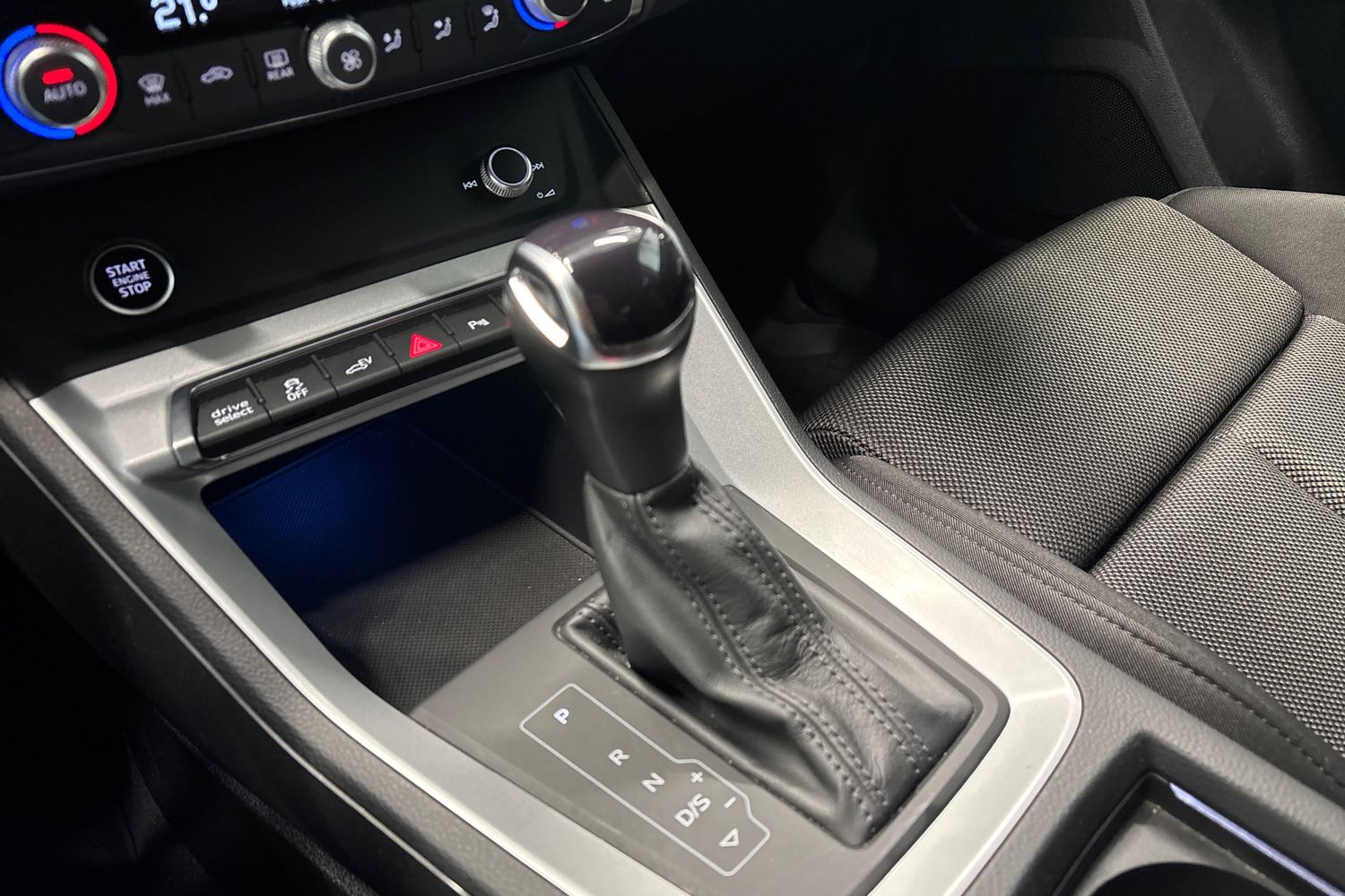 AUDI Q3 2023