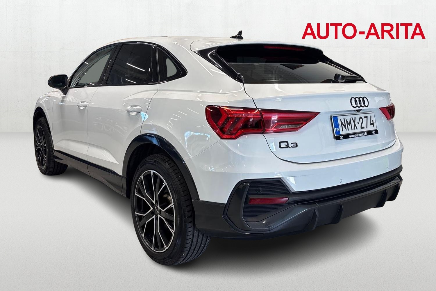 AUDI Q3 2023