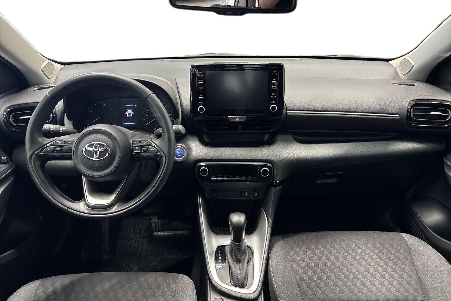 TOYOTA YARIS 2023