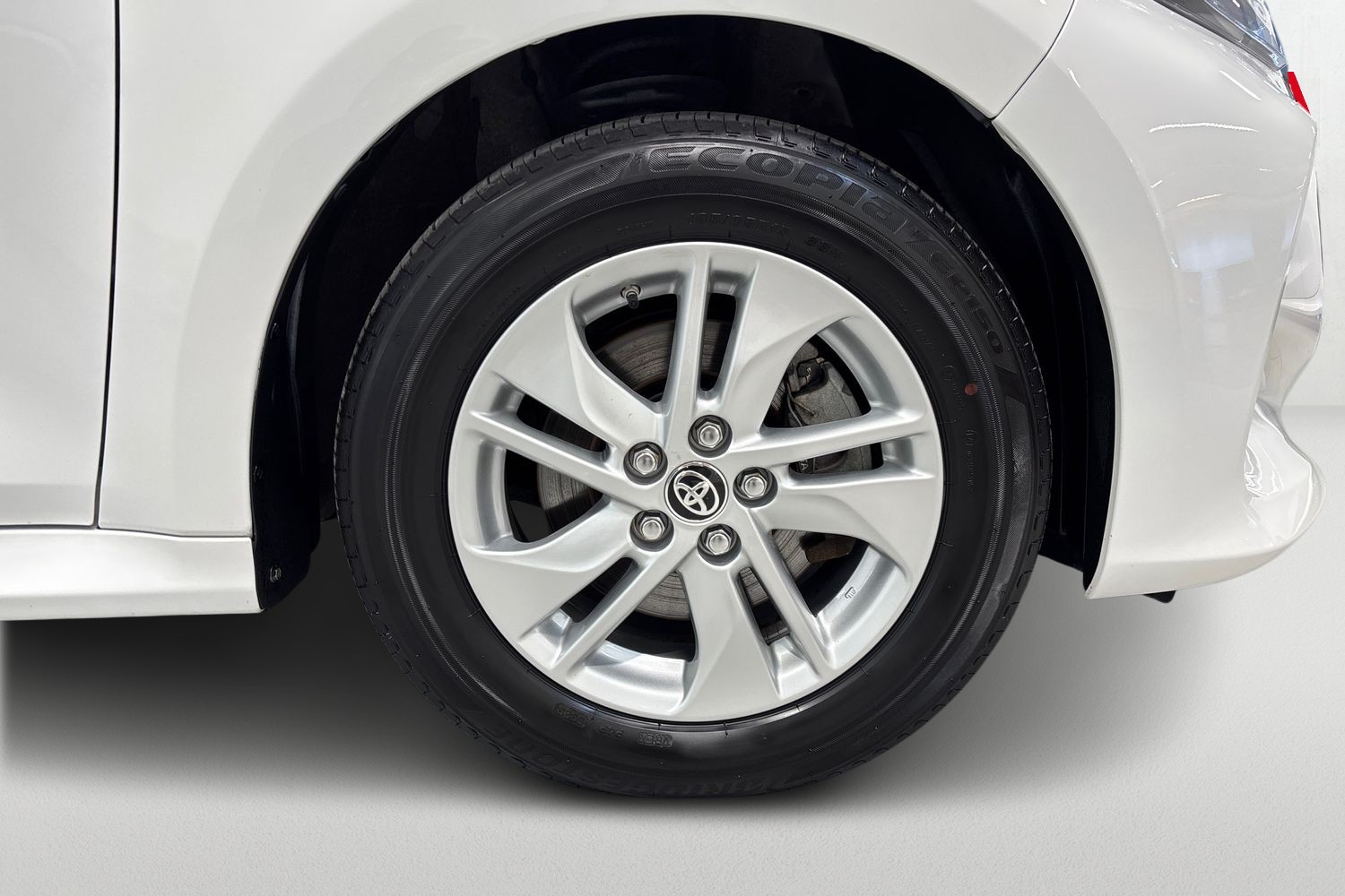 TOYOTA YARIS 2023