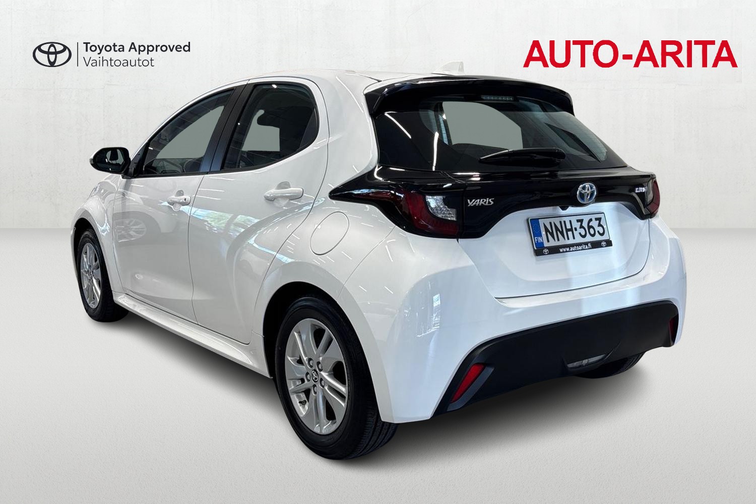 TOYOTA YARIS 2023