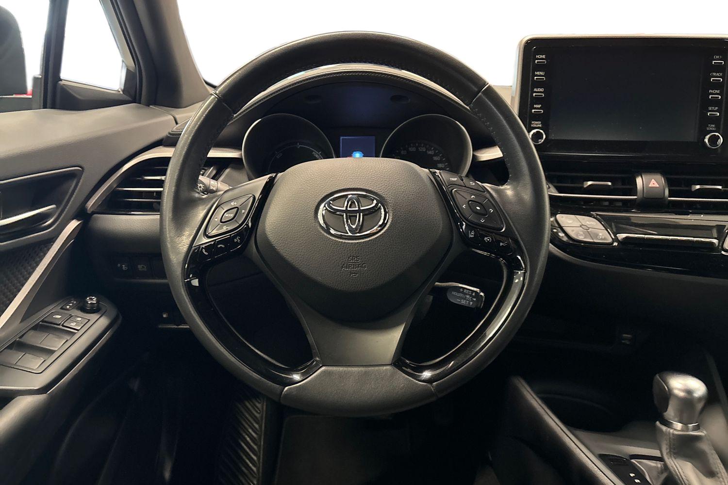 TOYOTA C-HR 2024