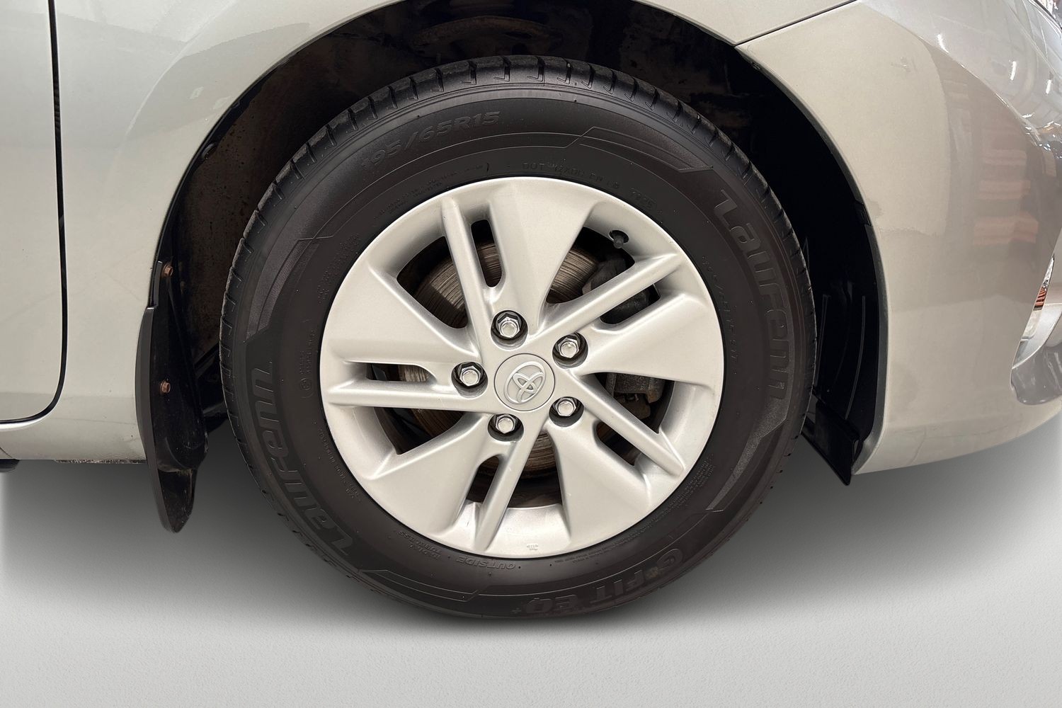 TOYOTA AURIS 2014