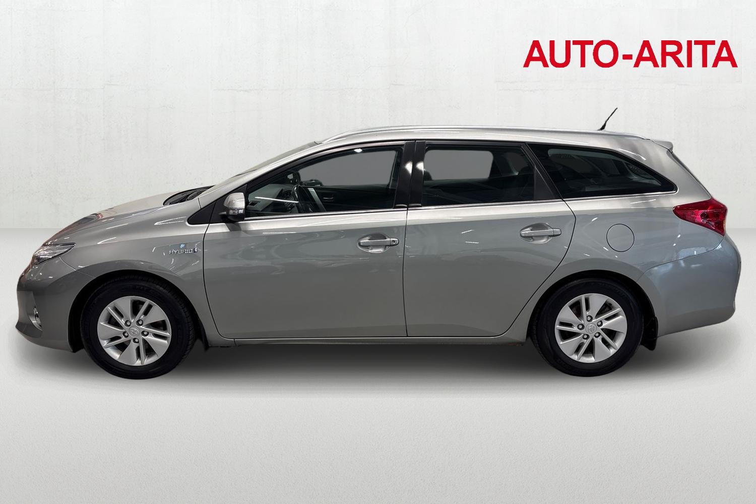 TOYOTA AURIS 2014