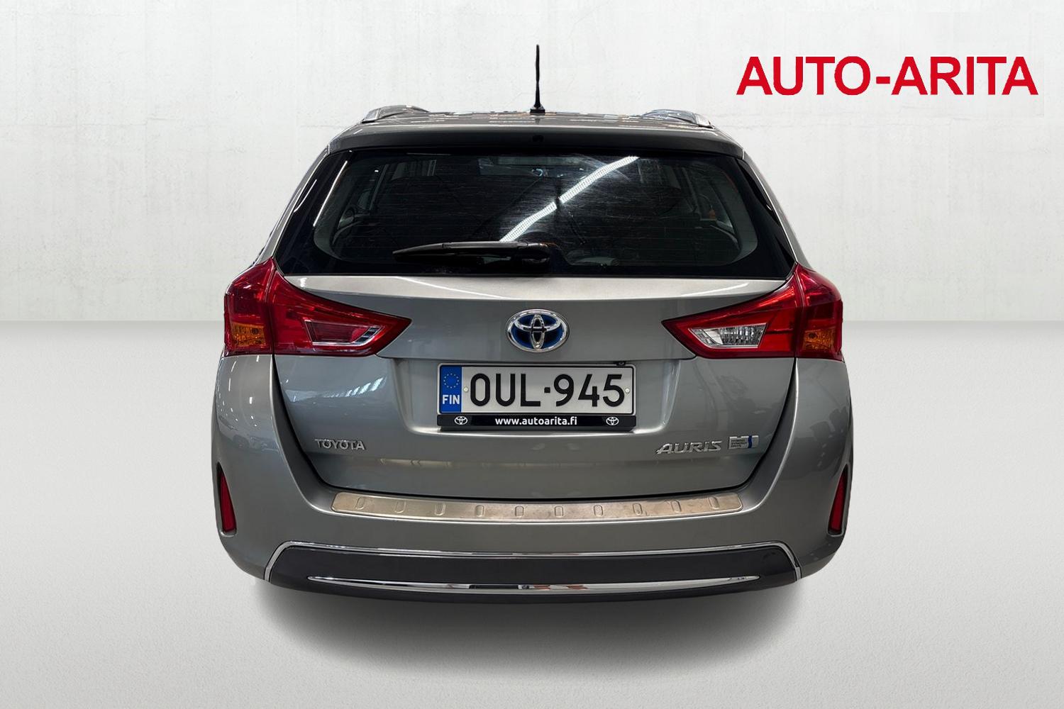 TOYOTA AURIS 2014