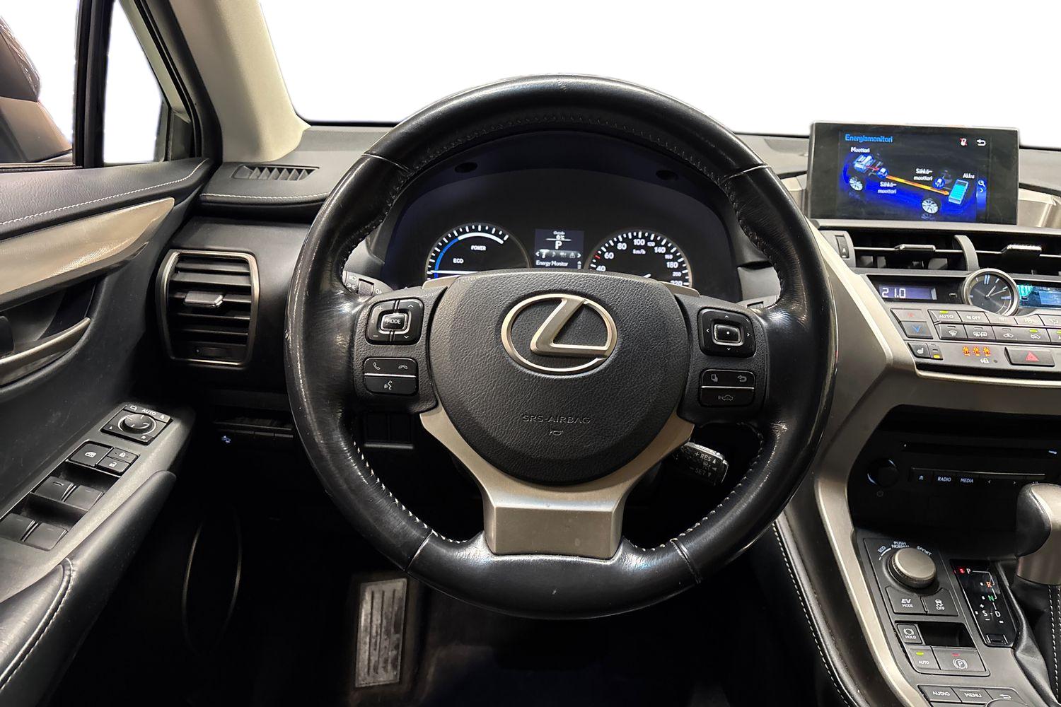 Lexus NX 2016