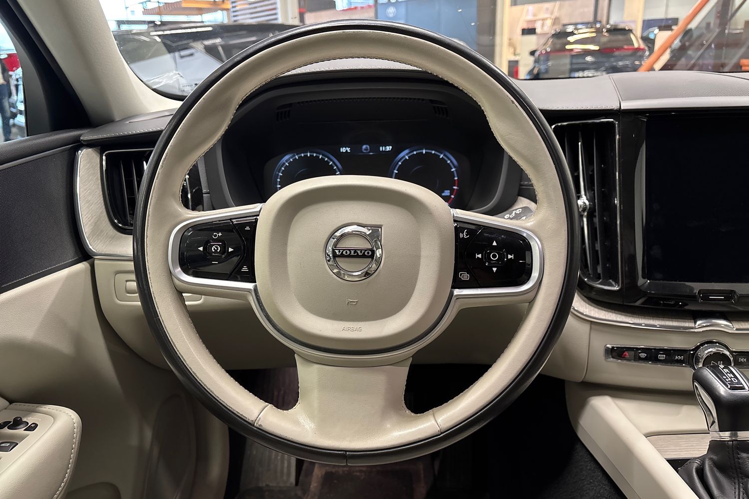 Volvo XC60 2018