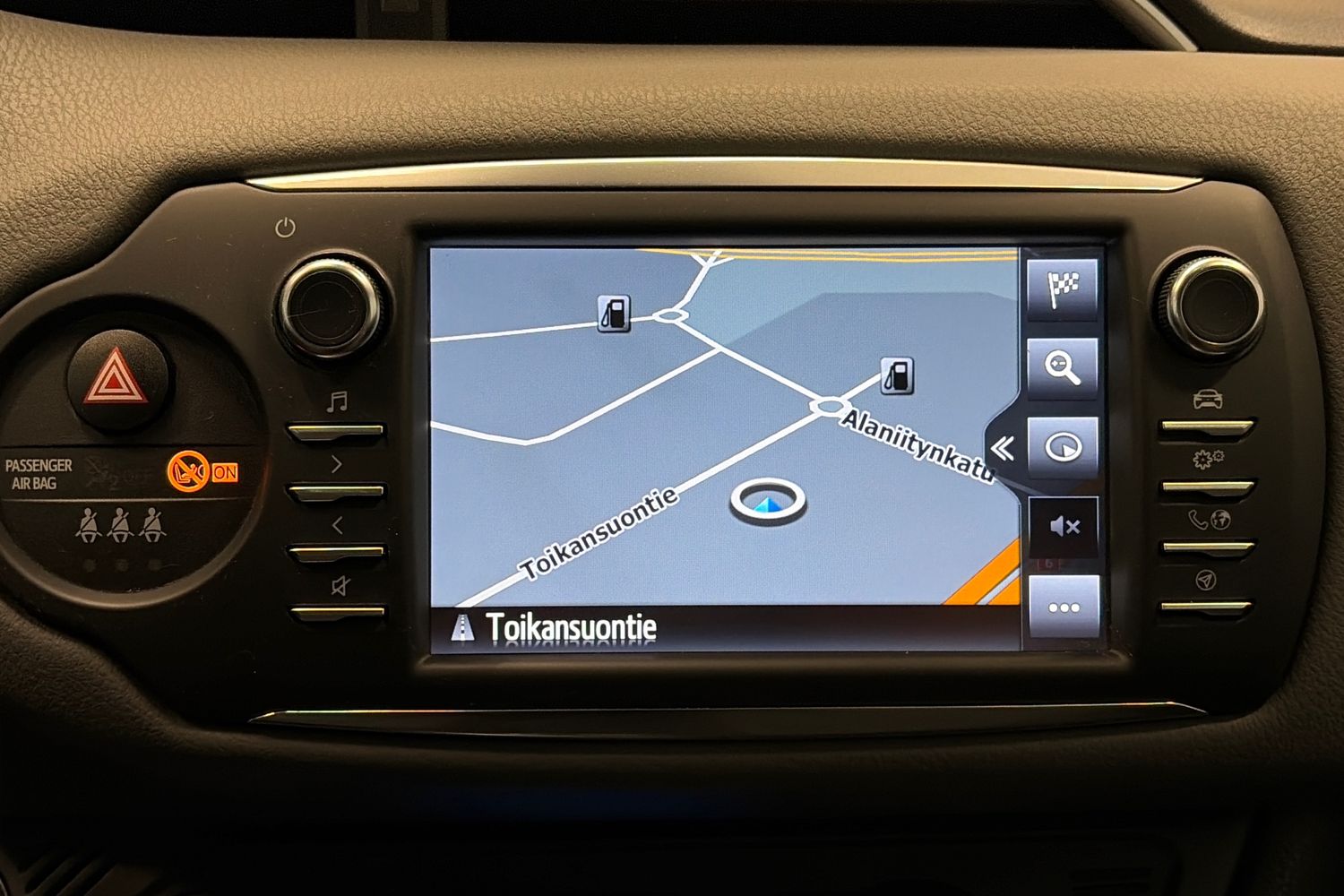 TOYOTA YARIS 2019