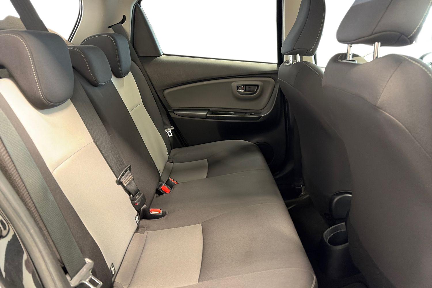 TOYOTA YARIS 2019