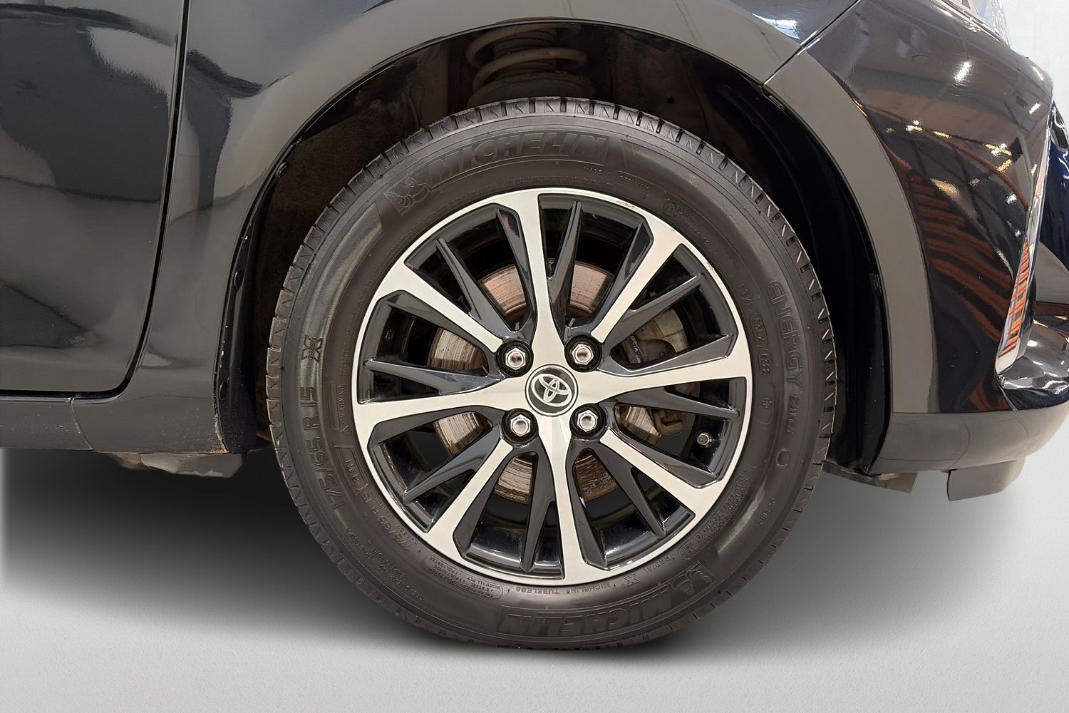 TOYOTA YARIS 2019