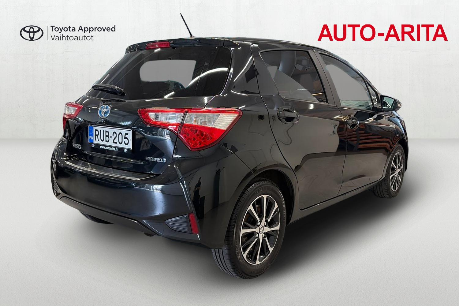 TOYOTA YARIS 2019