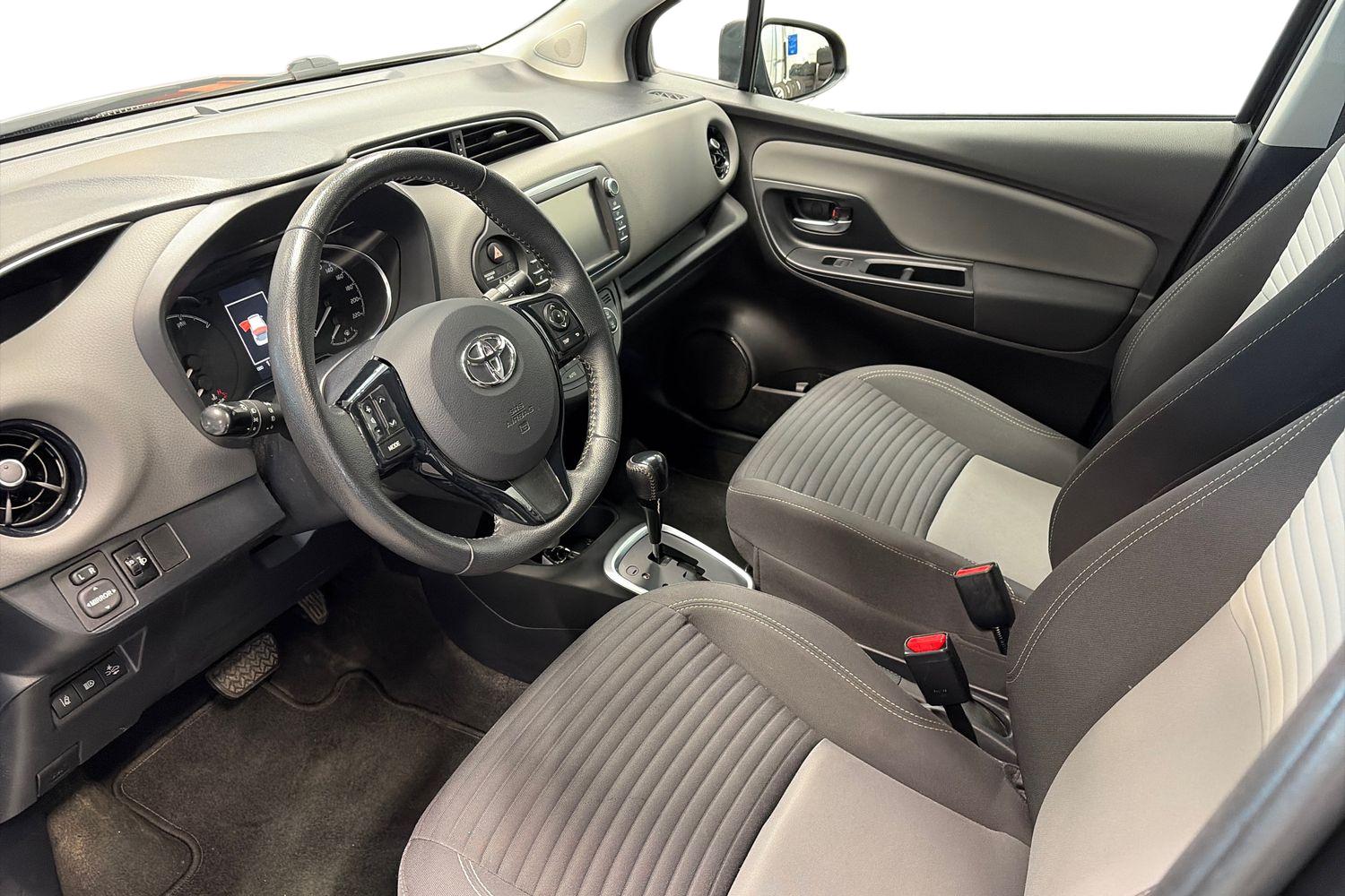 TOYOTA YARIS 2019