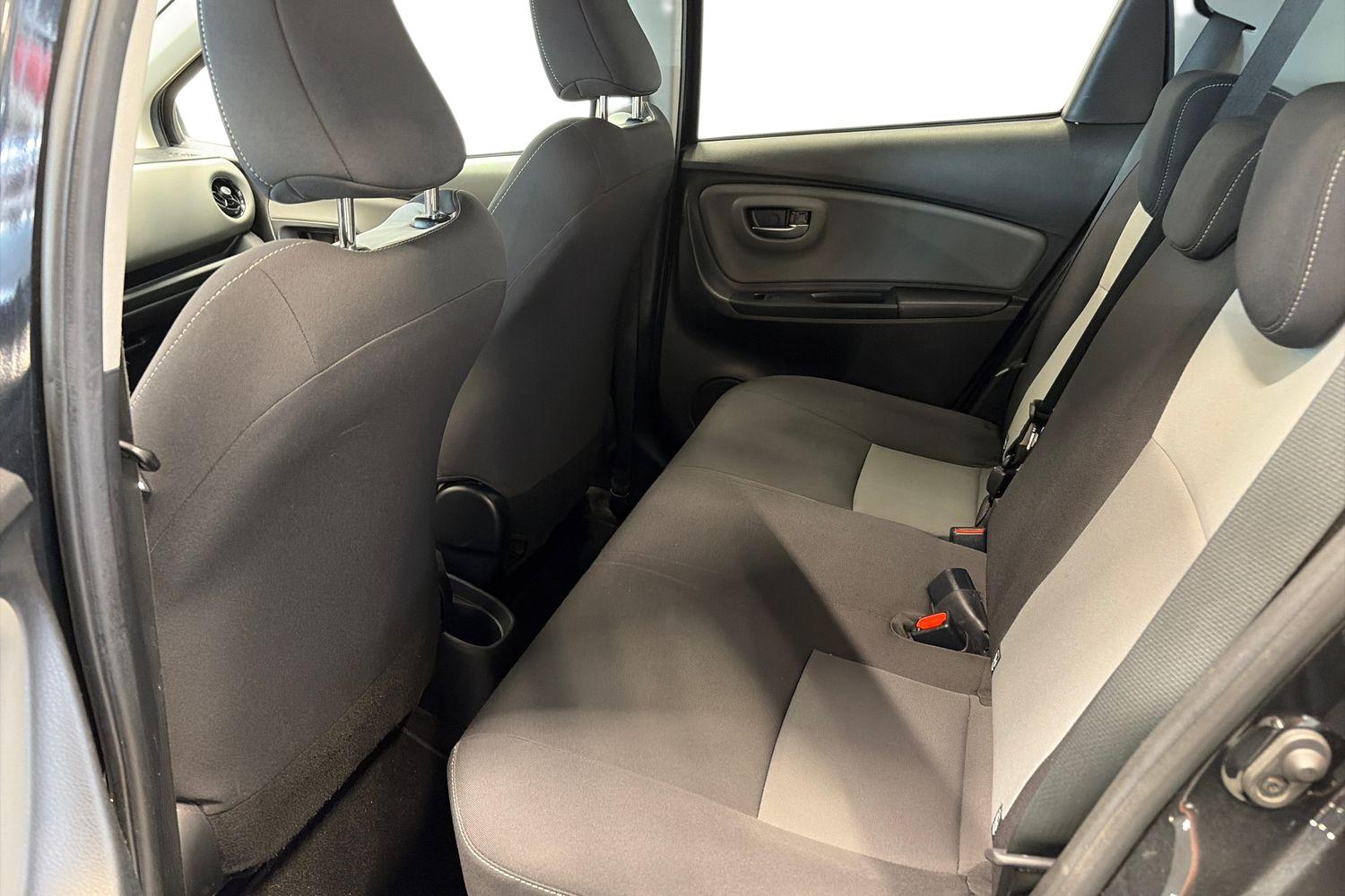 TOYOTA YARIS 2019