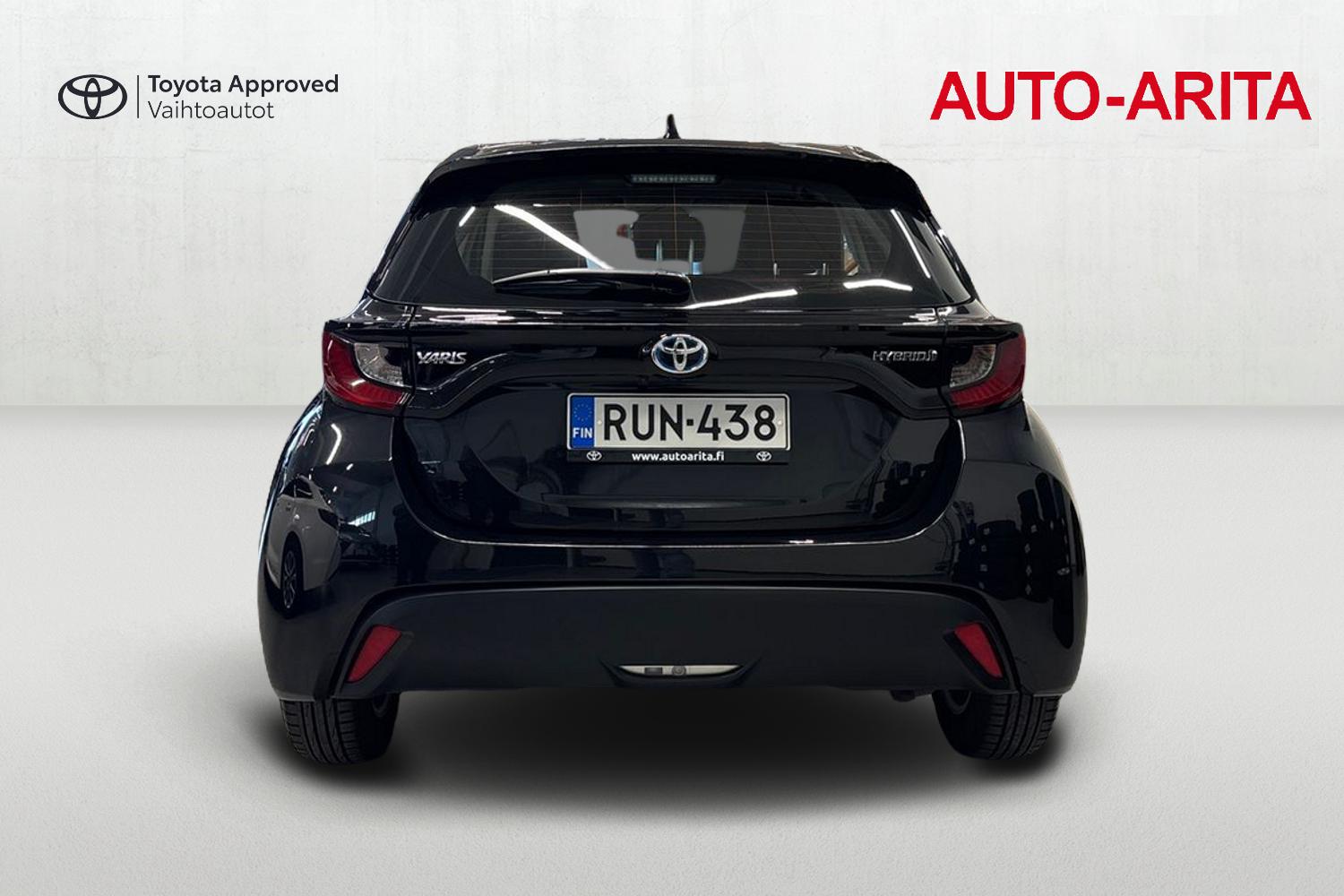 TOYOTA YARIS 2021